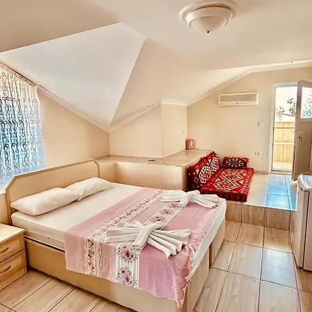 酒店 卡拉贾公寓酒店 3*