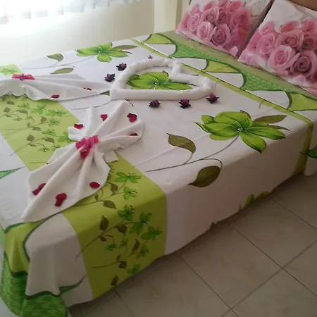 酒店 卡拉贾公寓酒店 3*