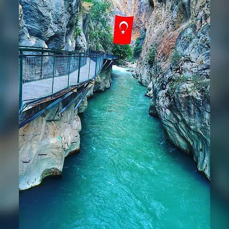 ホテル Karaca