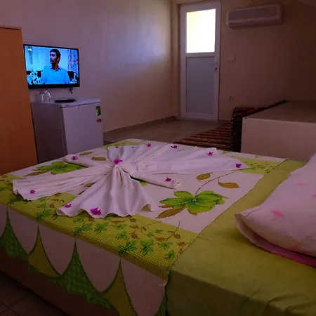 卡拉贾公寓酒店 3* 达利安