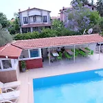 מלון Karaca
