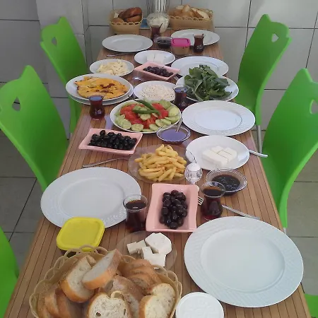 카라차 호텔