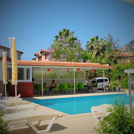 Karaca 3*