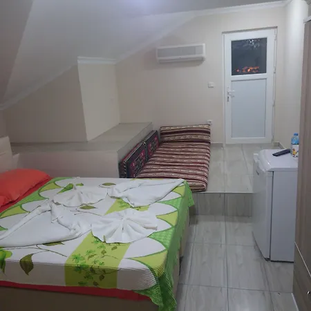 Karaca Hotel